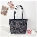 Retro grey leopard print large tote bag with black straps for stylish women daily commute - Leopard Print Grey