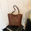Sac fourre-tout tressé marron foncé pour femme avec texture vintage en similicuir - café