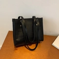 Grand sac cabas noir rétro avec motif crocodile et fines bretelles élégantes - Noir