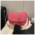 Borsa a spalla rosa chic in pelle PU di grande capacità con fibbia argentata ed elegante - Rosa