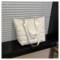 Bolso tote acolchado blanco elegante con diseño de rombos y gran capacidad - Blanco