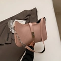 Minimalist pink woven texture shoulder bag with silver chain and metal turn-lock - Pink
