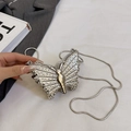 Elegante borsa da sera a farfalla argentata con strass e tracolla a catena - Farfalla Argento