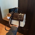 British retro crossbody bag in contrast brown and beige with a baseball charm - With Pendant / Beige and Coffee