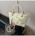 Embroidered Chinese style bucket bag in light beige with bird motifs and tassel - Bamboo Leaf White