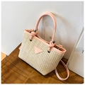 Rosa-beige gewebte Stroh-Tasche mit Ledergriffen und langem Schulterriemen - Rosa