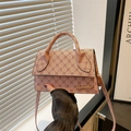 Elegante borsa a tracolla vintage con monogramma rosso e manico superiore per donna - Rosa