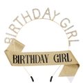 Birthday Girl Party-Set mit goldenem Strass-Haarreif und Glitzer-Schärpe für Mädchen - Hellgold mit Schwarz Text