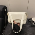 Borsa a spalla minimalista bianco crema in pelle PU con patta magnetica - Bianco
