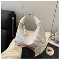 Elegante witte kanten handtas met bloemenpatroon, vlinders en schouderband - Wit