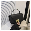 Bolso bandolera cuadrado negro minimalista con cierre dorado y correa ajustable de mujer - Negro