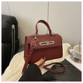 Bolso bandolera burdeos minimalista con herrajes plateados y correa desmontable - Rojo