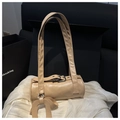 Bolso de hombro Boston cilíndrico beige chic con correas largas y hebillas - Caqui