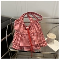 Bolso tote de cuadros rojos y blancos con capas de volantes y cierre de cordón - Rojo