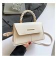Borsa a tracolla chic color crema con manico intrecciato e chiusura in metallo oro - Bianco