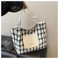 Bolso tote clásico de tweed a cuadros blancos y negros con asas de cuero beige - Blanco