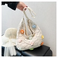 Dettaglio borsa a tracolla all'uncinetto con fiori 3D colorati per le vacanze estive - Aggiornato / Bianco Sporco