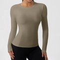 Eng anliegendes Khaki Langarm-Yoga-Top aus hochelastischem, schnelltrocknendem Stoff - S / Khaki