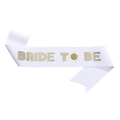 Detail der weißen Satinschärpe mit goldener Aufschrift Bride To Be für Hochzeiten - Einheitsgröße / Gold