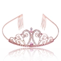 Corona de moda en oro rosa con cristales rosas y peines laterales en fondo blanco - Oro Rosa Multicolor