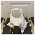Elegante borsa hobo verde chiaro arricciata con manico a nuvola e dettagli oro - Verde