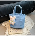 Borsa tote celeste con ricamo RAH TOP e ciondolo a forma di coniglietto di peluche - Con Ciondolo / Blu