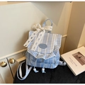 Mini-Rucksack mit blau-weißem Karomuster, Spitzen-Schleifen und Kordelzug-Verschluss - Blau