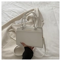 Sac fourre-tout minimaliste en PU blanc avec lettrage doré et détail de nœud décoratif - Blanc