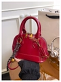 Glossy red crocodile pattern shell bag with vintage gold hardware and top handle - Basic Style / Red