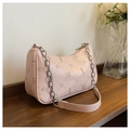 Borsa sottobraccio rosa minimalista con motivo LNBOE e catena d'argento - Rosa
