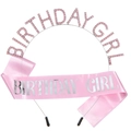 Λεπτομέρεια από ροζ στέκα με στρας Birthday Girl και σατέν κορδέλα για πάρτι - Ένα μέγεθος / Ροζ Σετ Κοσμημάτων