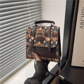 Retro patchwork large capacity backpack with leather accents and colorful patterns - Green