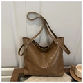 Large capacity tote bag in glossy dark khaki faux leather with retro shoulder straps - Brown