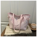 Borsa tote rosa con ricamo a onde e texture trapuntata per pendolari e scuola - Rosa