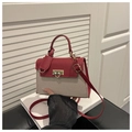Rode leren en beige canvas handtas met gouden draaisluiting in trapeze-model - Rood