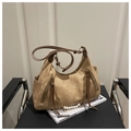 Borsa hobo in pelle scamosciata kaki con scritta moda ed elegante catena di perle - Cachi