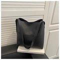 Minimalist black large capacity bucket bag in matte leather finish for women - Black