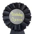 Spilla nera Birthday Queen con scritte dorate per decorazioni di feste di compleanno - Distintivo Birthday Queen / Nero (Birthday Queen)
