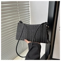 Bolso de hombro tejido negro de gran capacidad con textura de espiga y correa de cuero - Negro