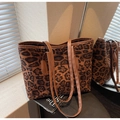 Grote shopper met luipaardprint en bruine lederen handvatten voor casual gebruik - Bruin