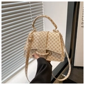 Détail du sac à main beige à imprimé géométrique avec forme trapèze et poignée supérieure - Rond Blanc