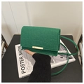 Green rectangle handbag with crocodile pattern and golden metal lock for a stylish look - Green