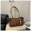 Brown suede tote bag with leather belt buckle and decorative beaded pendant detail - With Pendant / Coffee