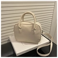 Mini sac baguette chic en similicuir beige mat avec poignées et bandoulière amovible - Blanc (Sans Pendentif)