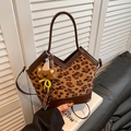 Leopard print bucket bag with brown leather trim and cute bear charm accessory - With Pendant / Leopard Brown