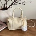 Borsa Boston bianco crema con goffratura Fashion Air Paris e ciondolo a pompon - Con Ciondolo / Bianco