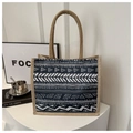 Bolso tote de yute con diseño étnico geométrico en azul marino y blanco crema - Azul Marino Geométrico (Estilo 1)