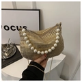 Elegante borsa da sera dorata con paillettes, manico di perle e tracolla in metallo - Oro