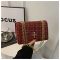 Sac à rabat en tweed rouge avec chaîne dorée et fermoir rotatif métallique pour femme - Rouge