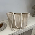 Minimalistische beige gewebte Einkaufstasche mit weißen Lederriemen und großem Fach - Weiß